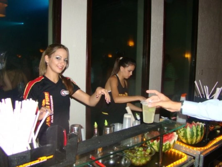 Foto 35:  — Angel´s Fire Flair Bartenders